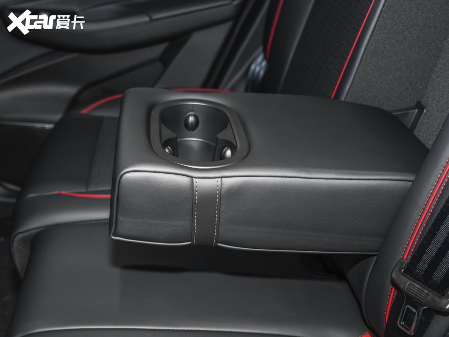 2023BEIJING-X7 1.5TD DCT+