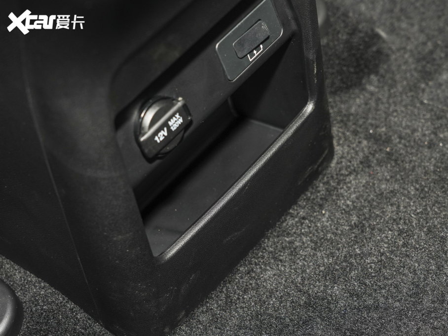 2023BEIJING-X7 1.5TD DCT+