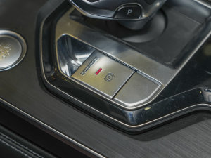 20231.5TD DCT+ v܇Ƅ