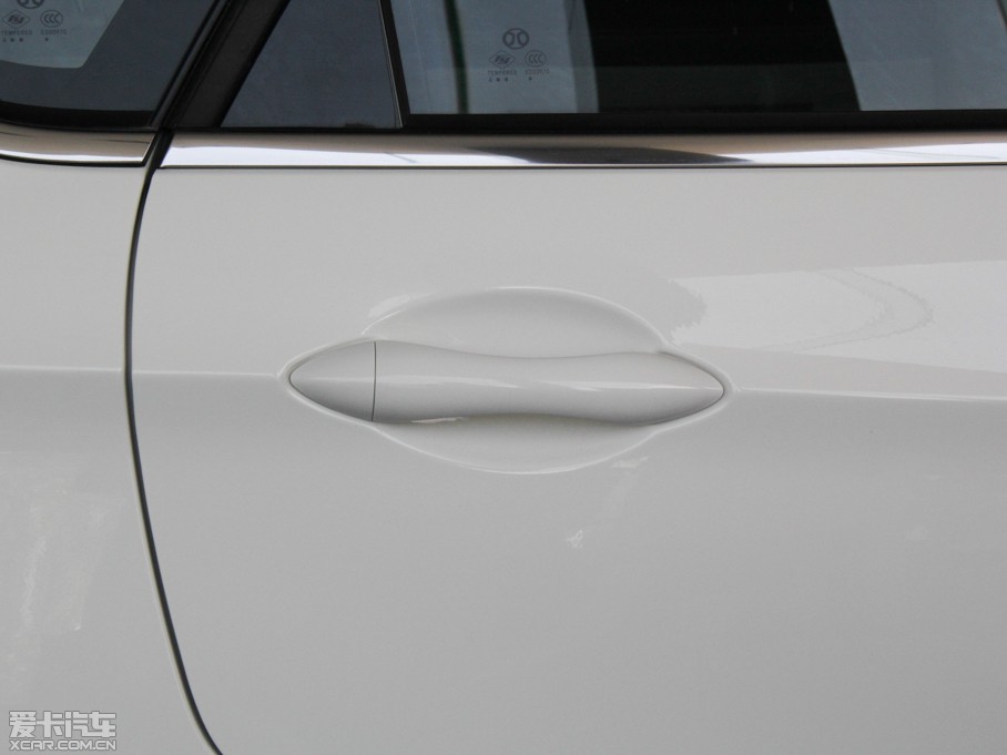 2014���D50 1.5L �ք����m��