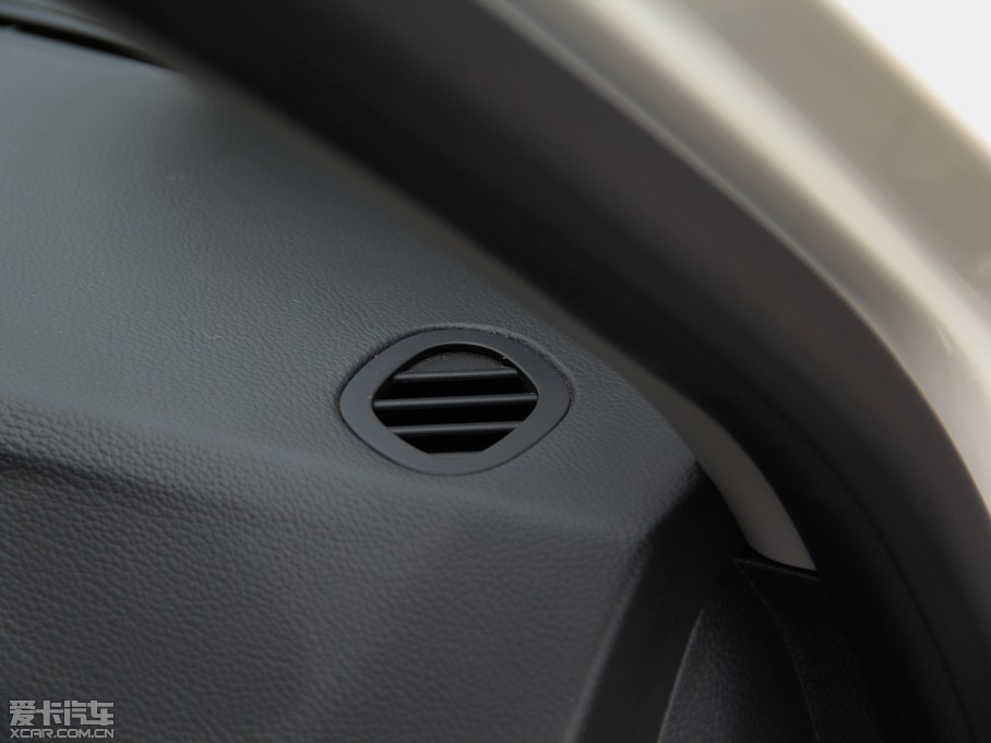 2014���D50 1.5L �ք�(d��ng)���m��