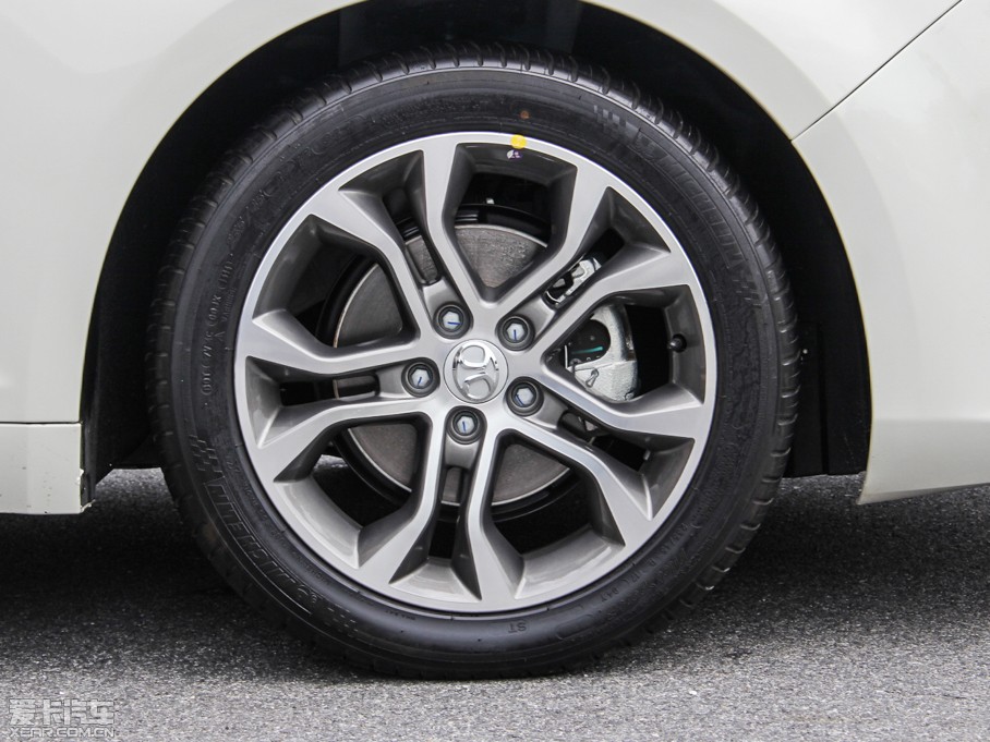 2014D60 1.8T ԄӺA