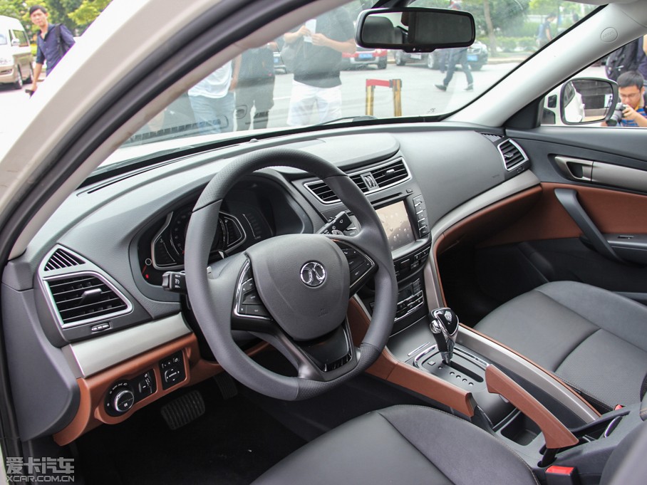 2014D60 1.8T ԄӺA