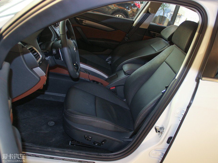 2014D60 1.8T ԄӺA