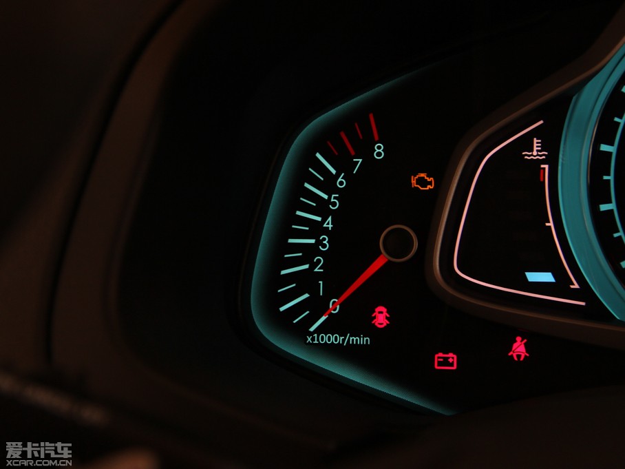 2014D60 1.8T ԄӺA