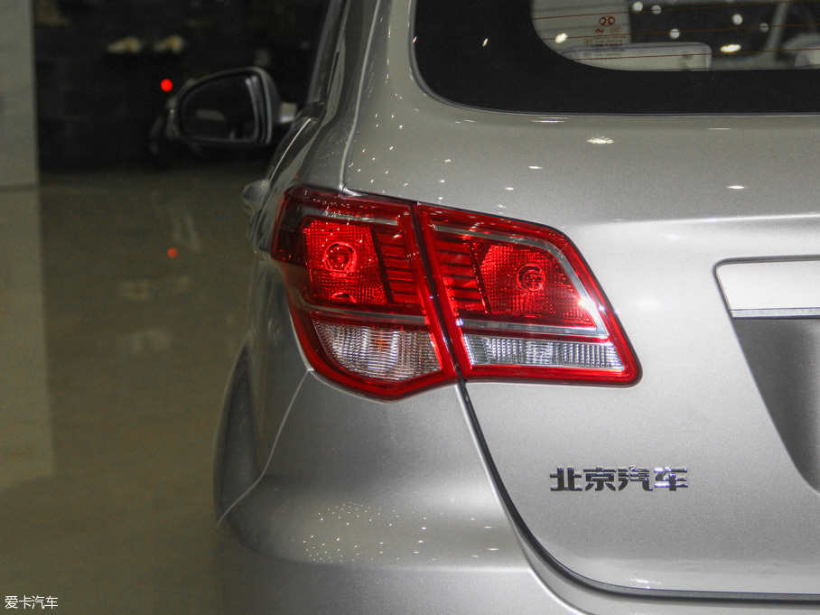 2015D20 Ɏ 1.5L քӘа