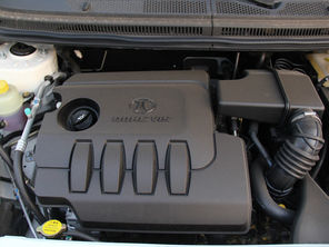 北汽紳寶2015款紳寶D20兩廂