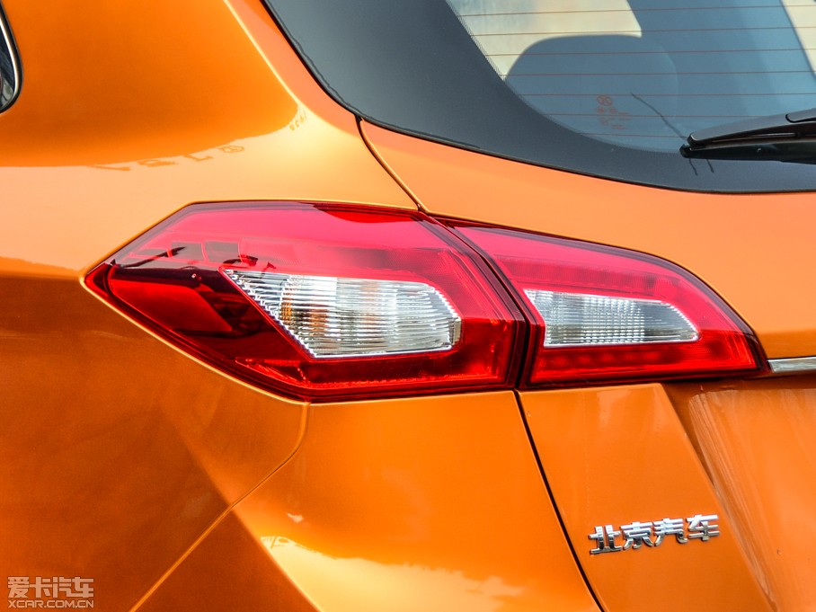 2015X65 2.0T ԄӺA