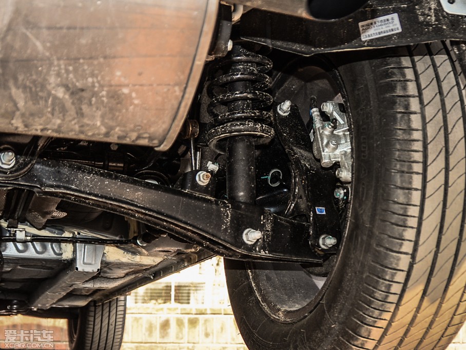 2015X65 2.0T ԄӺA