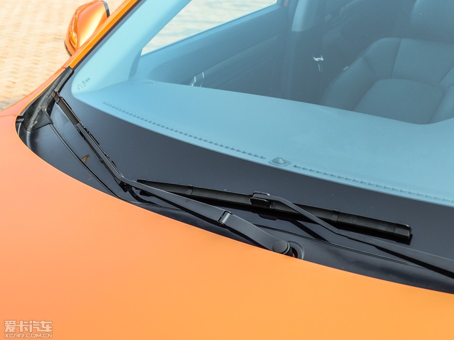 2015X65 2.0T ԄӺA