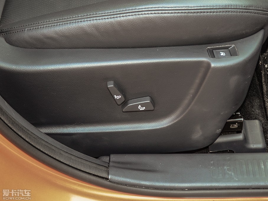 2015X65 2.0T ԄӺA