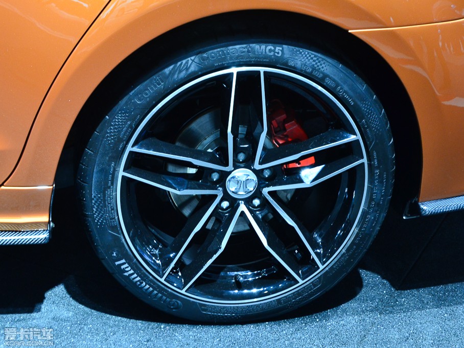 2015CC 2.0T ԄӺA