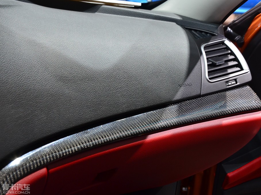 2015���CC 2.0T �Ԅ�(d��ng)���A��