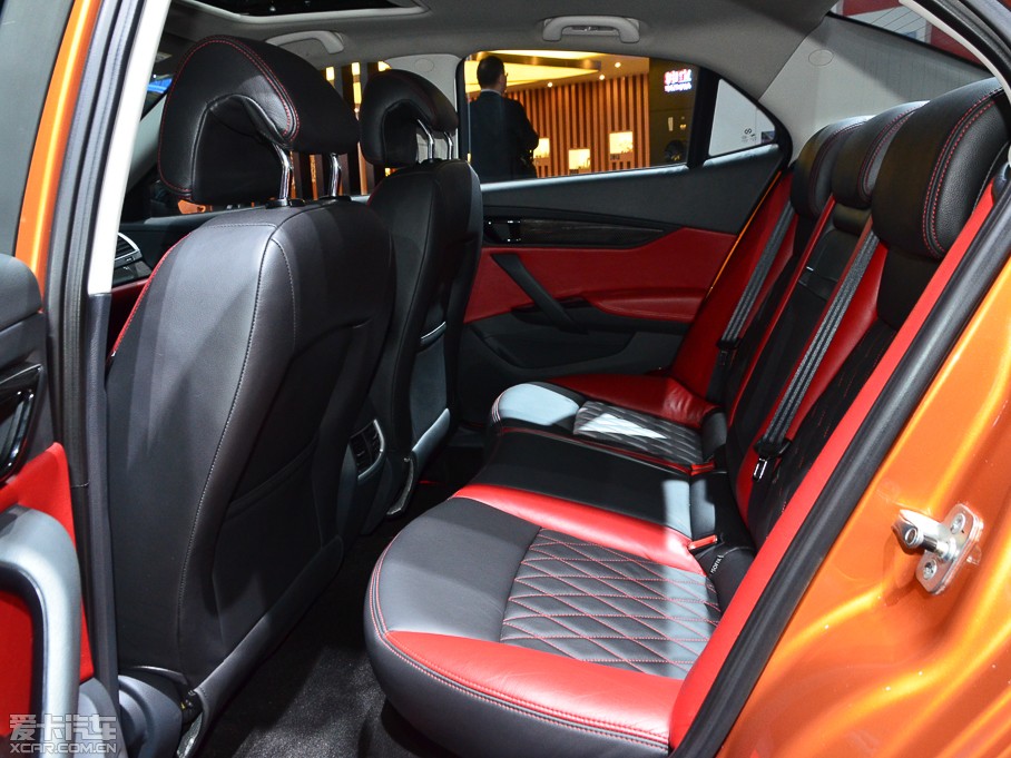 2015���CC 2.0T �ԄӺ��A��