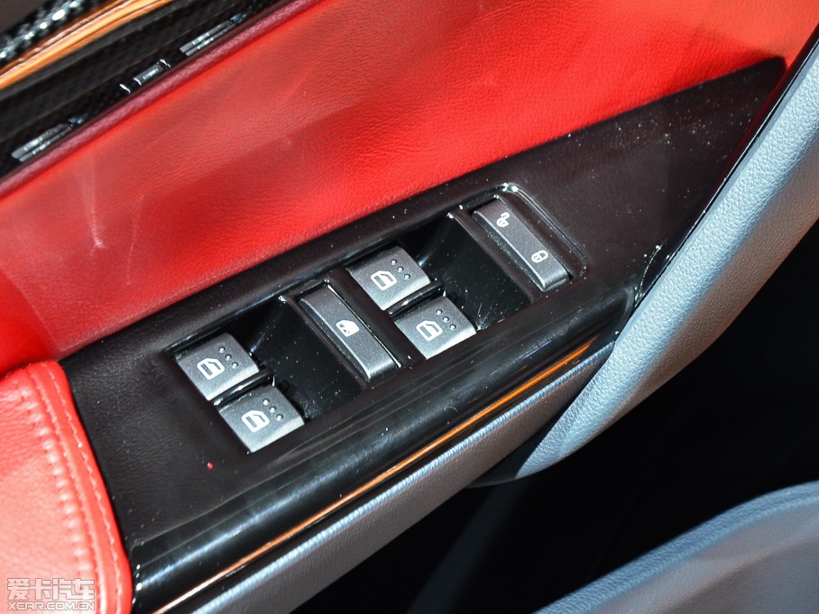 2015���CC 2.0T �ԄӺ��A��