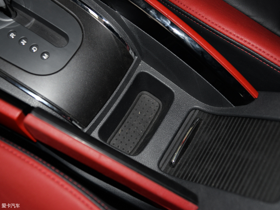 2015CC 2.0T ԄӺA