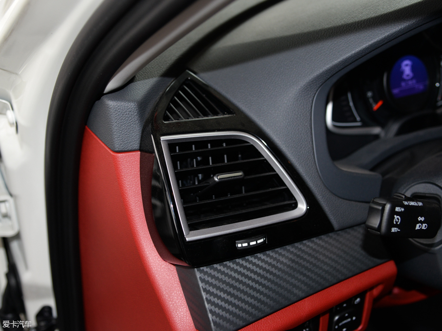 2015���CC 2.0T �ԄӺ��A��