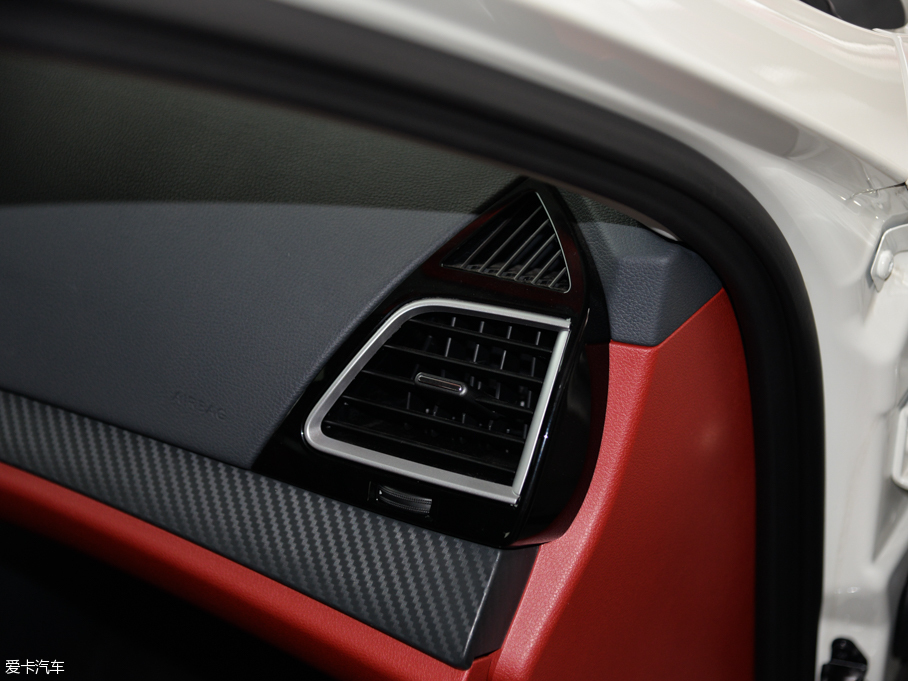 2015CC 2.0T ԄӺA