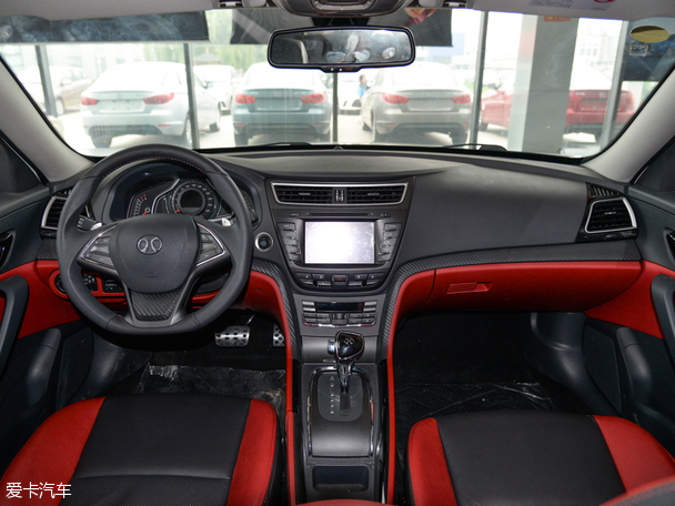 北汽紳寶2015款紳寶CC