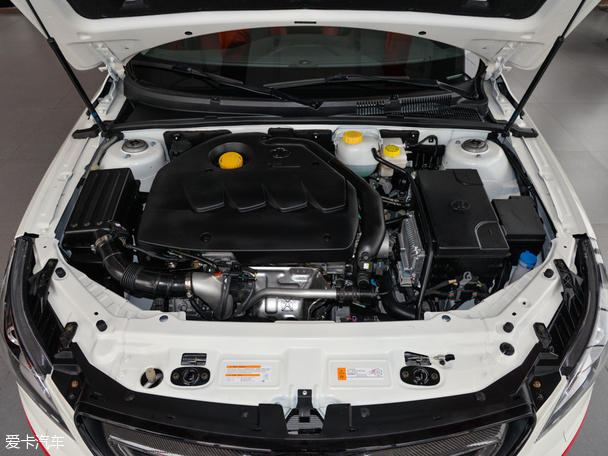 北汽紳寶2015款紳寶CC