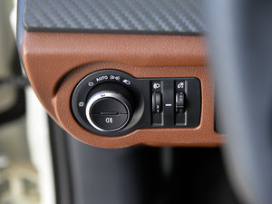 20151.8T ԄӾӢ п؅^