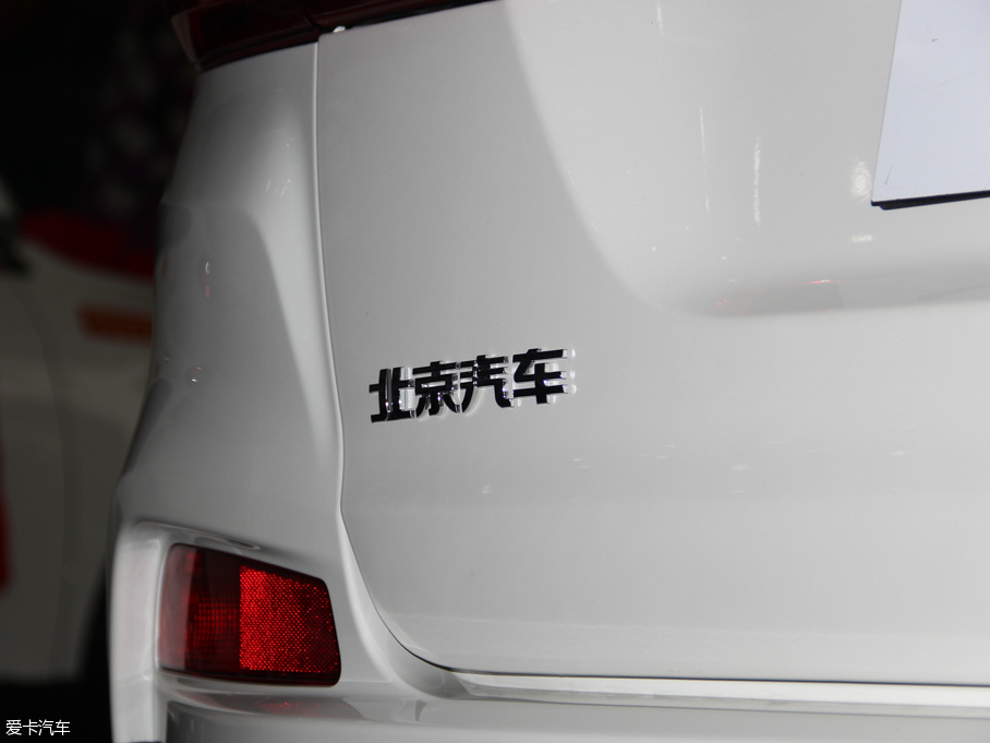 2016���X55 1.5T �ք�(d��ng)��Ӣ��