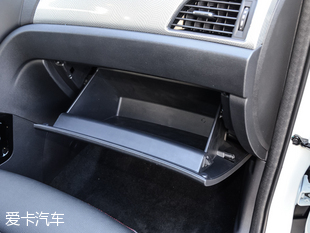 北汽紳寶2016款紳寶X55