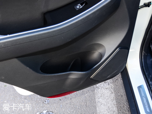 北汽紳寶2016款紳寶X55