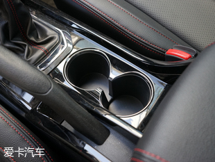 北汽紳寶2016款紳寶X55