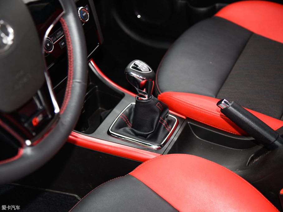 2015X25 1.5L քӾӢ