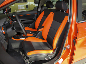 北汽紳寶2015款紳寶X25