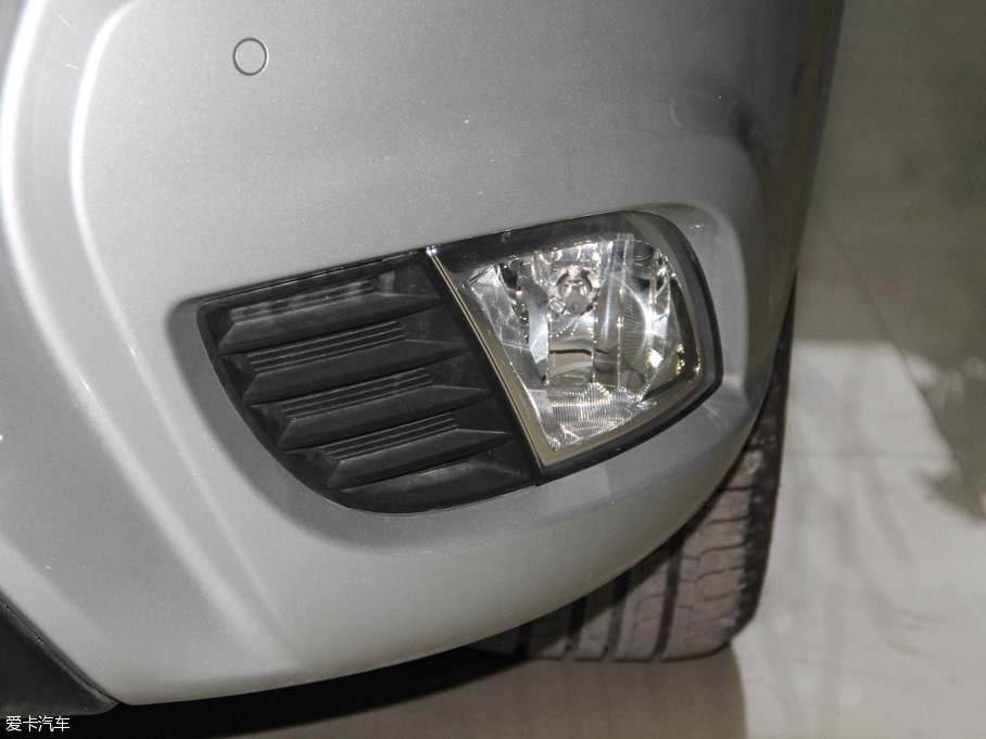 2016���D50 1.5L CVT���A��