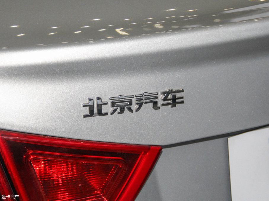 2016���D50 1.5L CVT���A��