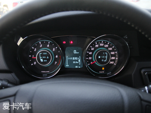 北汽绅宝2016款绅宝D50
