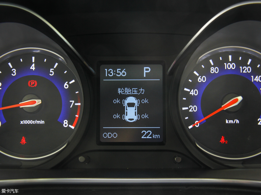 2016���X35 1.5L �Ԅ����F��