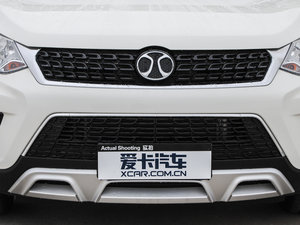 2016款1.5L 手动豪华版 中网