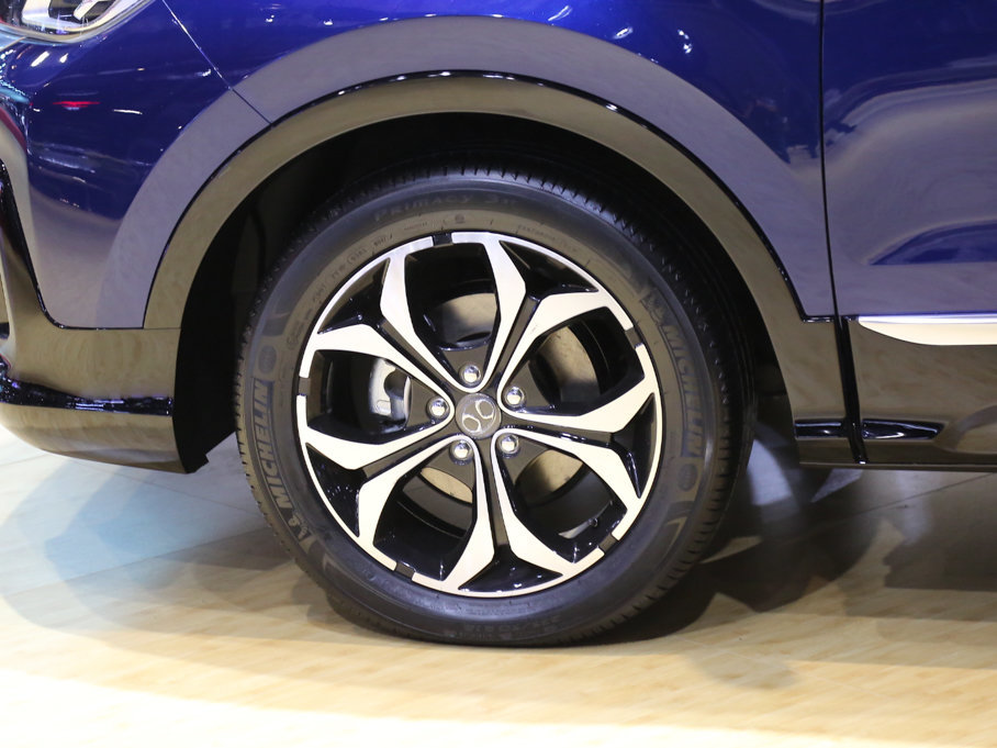 2018������ 1.5T CVT���I�� ��V