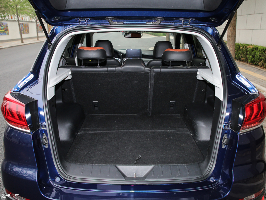 2018������ 1.5T CVT���ǰ� ��V