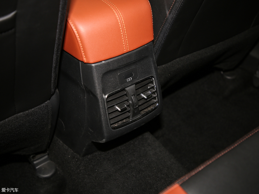 2018������ 1.5T CVT���ǰ� ��V