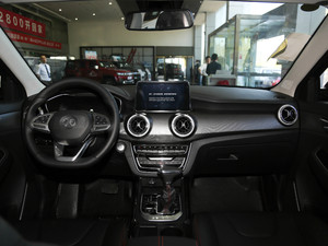 20181.5T CVTǰ V п؅^