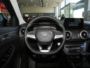 20181.5T CVTǰ V п؅^