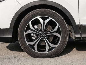 20181.5T CVTI V ݆Ȧ