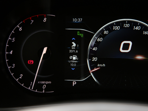 20181.5T CVTǰ V п؅^