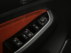 20181.5T CVTǰ V п؅^