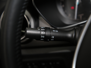 20181.5T CVTǰ V п؅^