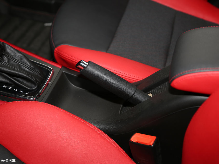 2017���X25 1.5L �ԄӾ�Ӣ������