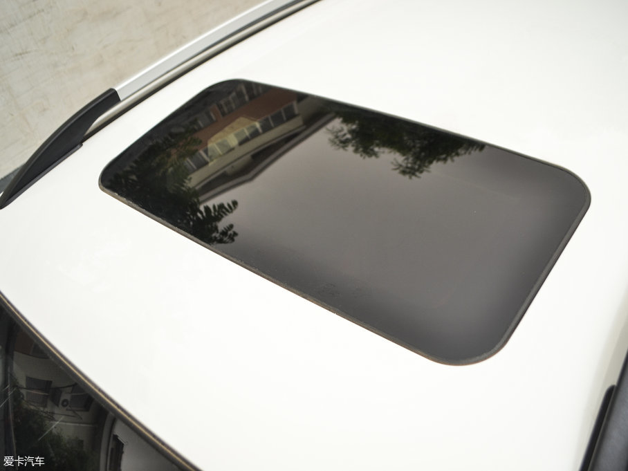 2017X25 1.5L Ԅ(dng)Ӣ(do)