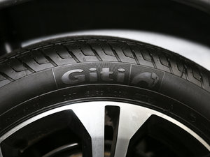 20171.5L Ԅ(dng)Ӣ(do) ݆̥Ʒ