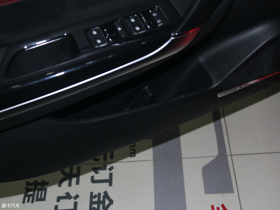 2018D50 1.5L քӺA{