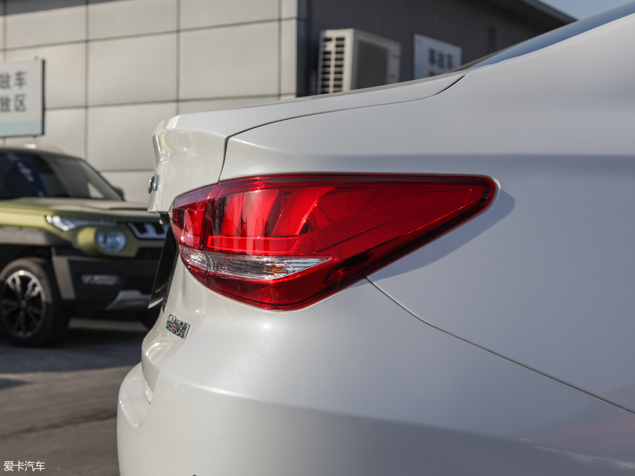 2018D50 1.5L CVT(lin)